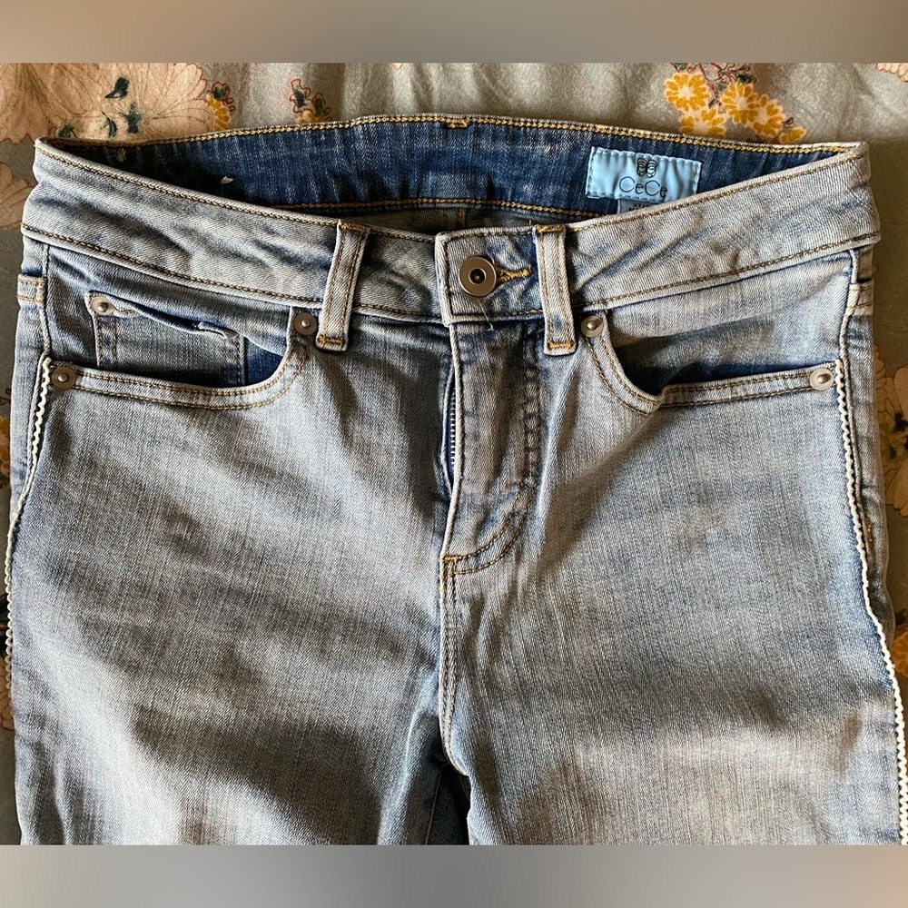CeCe jeans